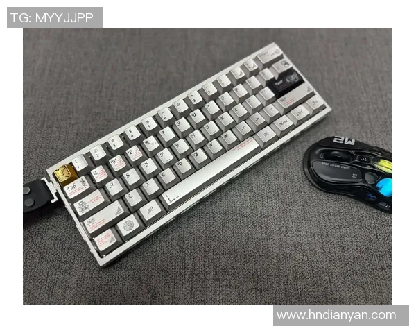 个性化外设定制体验专属配色键盘鼠标助力无畏契约游戏表现